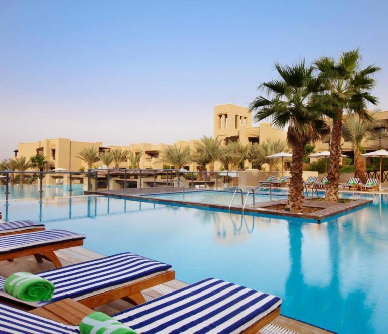 Holiday lnn Resort